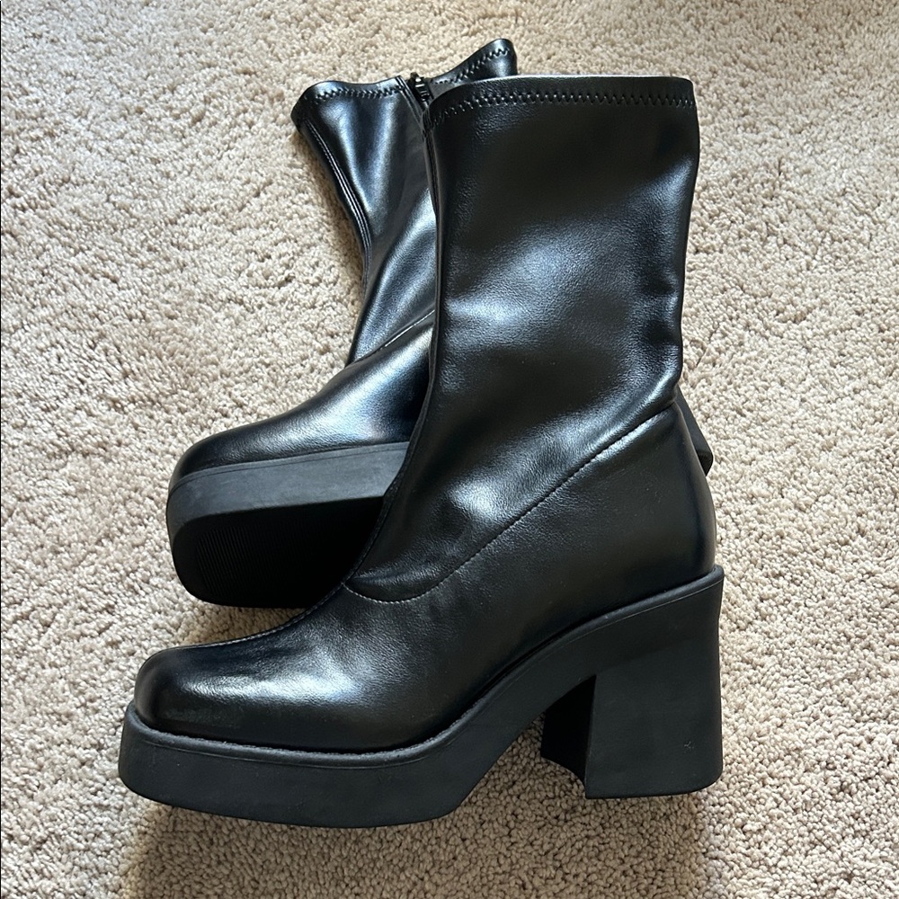 Steve Madden Black Platform Heeled Ankle Boots
